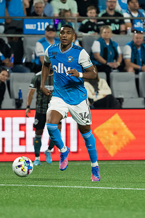 D2203MLSLAGCFC02270WGA