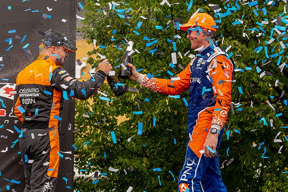 D2207_INDYTO_09775_BLS