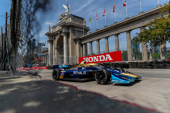 D2207_INDYTO_08583_BKC