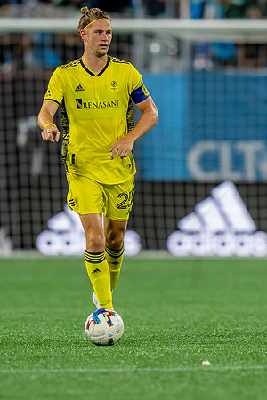D2207_MLS_CFCVNSC_06375_WGA