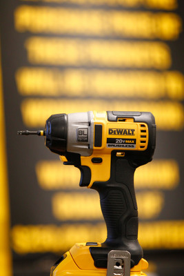 D1405DWTL46011SAA