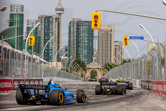 D2207_INDYTO_09714_BLS