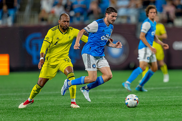 D2207_MLS_CFCVNSC_06624_WGA
