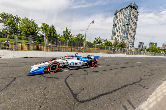 D2207_INDYTO_09625_BLS