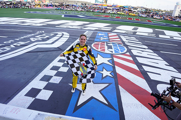 D2210_CMSF_05523_SAA