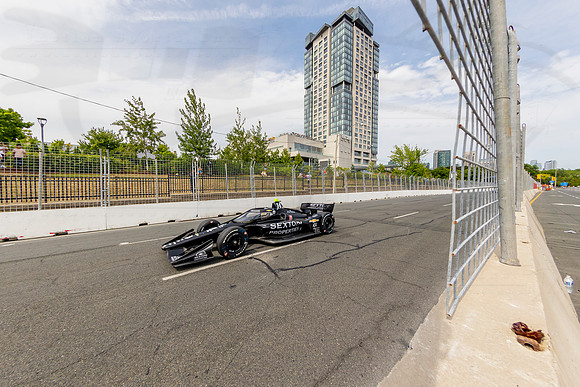 D2207_INDYTO_09614_BLS