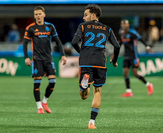 D251028MLSCFCvNYCFC124869WGA