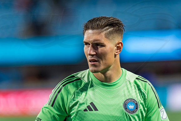 D251028MLSCFCvNYCFC126276WGA