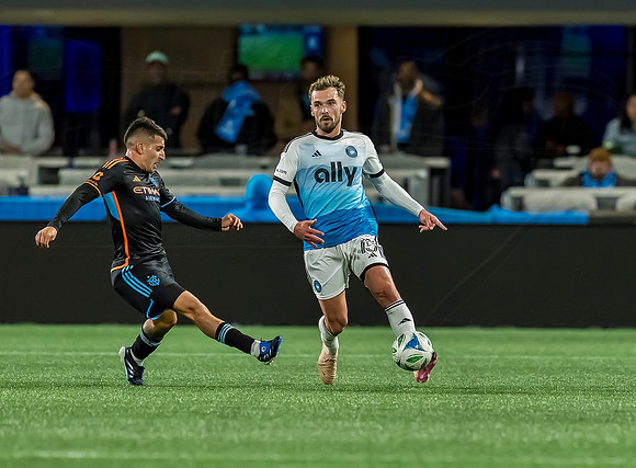 D251028MLSCFCvNYCFC122839WGA
