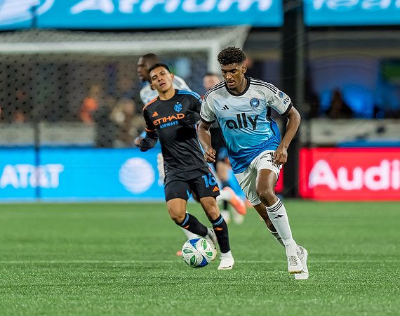 D251028MLSCFCvNYCFC123073WGA