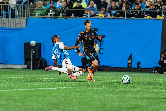 D251107MLSCFCvNYCFC128338WGA