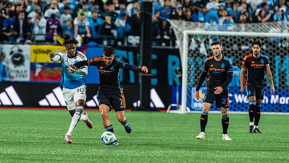 D251107MLSCFCvNYCFC128341WGA