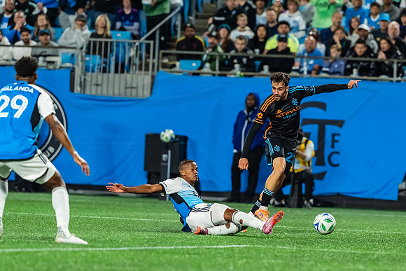 D251107MLSCFCvNYCFC128348WGA