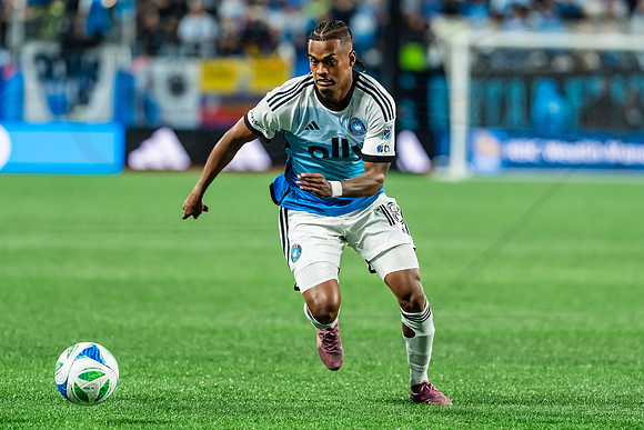 D251107MLSCFCvNYCFC128384WGA