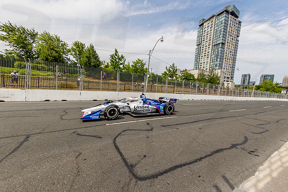 D2207_INDYTO_09626_BLS
