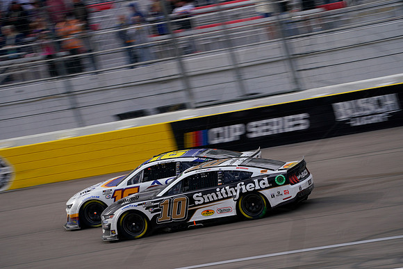 D230305LVMS09353SAA
