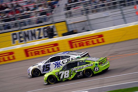 D230305LVMS09627SAA