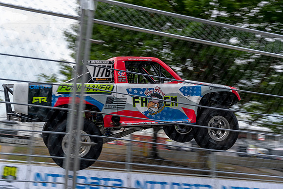 D2208_INDYMSGP_18507_BKC