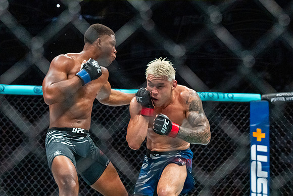 Ricky Simón vs Cameron Smotherman