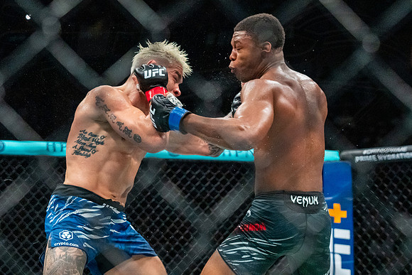 Ricky Simón vs Cameron Smotherman