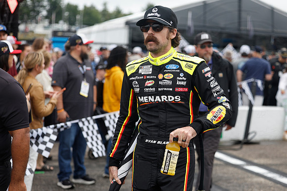 D260823NHMS05069SAA