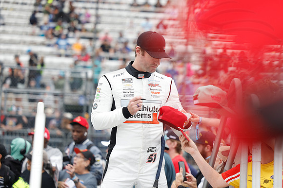 D260823NHMS05147SAA