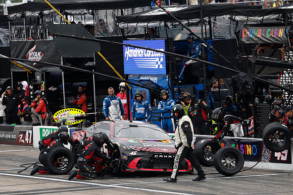 D260823NHMS05856SAA