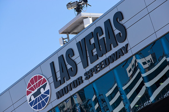 D1303LVMS3575CAM
