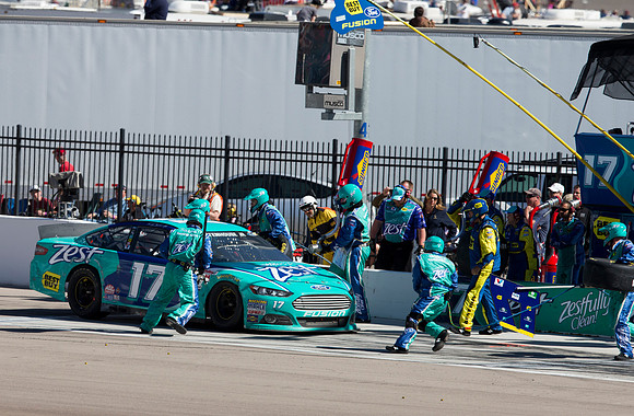 D1303LVMS20655WGA