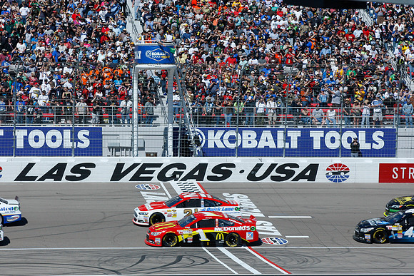 D1303LVMS21318WGA