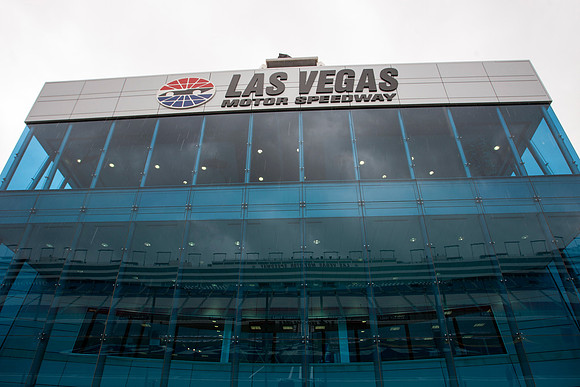 D1303LVMS46047SAA