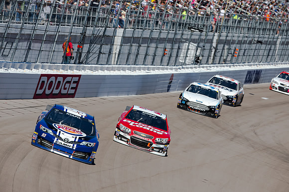D1303LVMS20266WGA