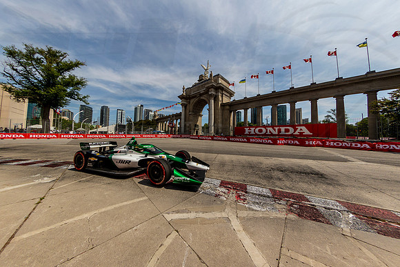 D2207_INDYTO_09268_BLS