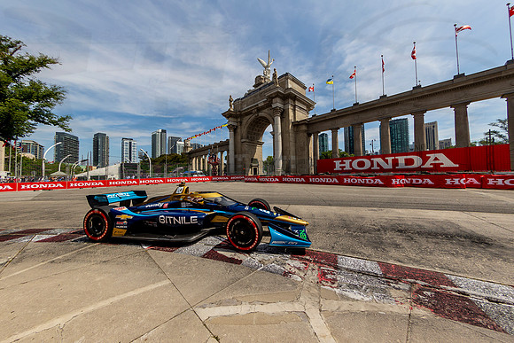 D2207_INDYTO_09254_BLS