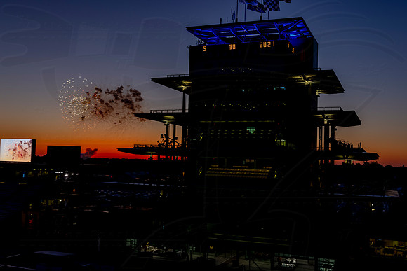 D2105INDY50041915BLS