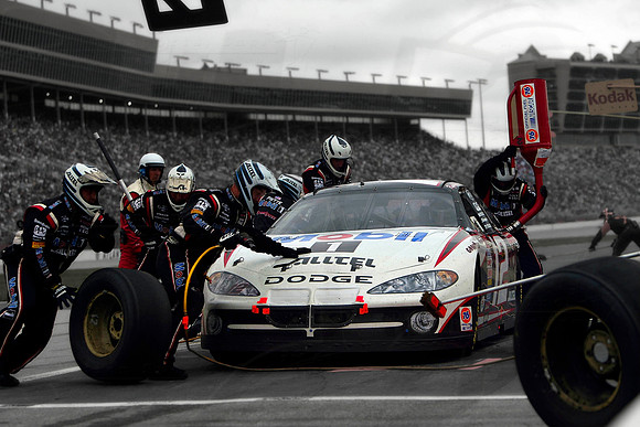 12 Pit Stop