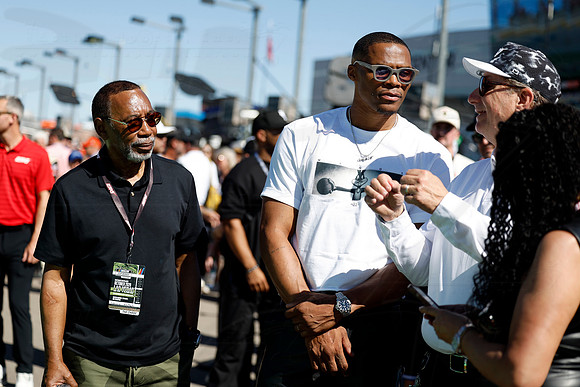D261004LVMSF06041SAA