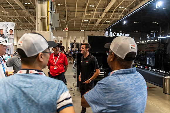 D2207_INDYTO_09282_BLS