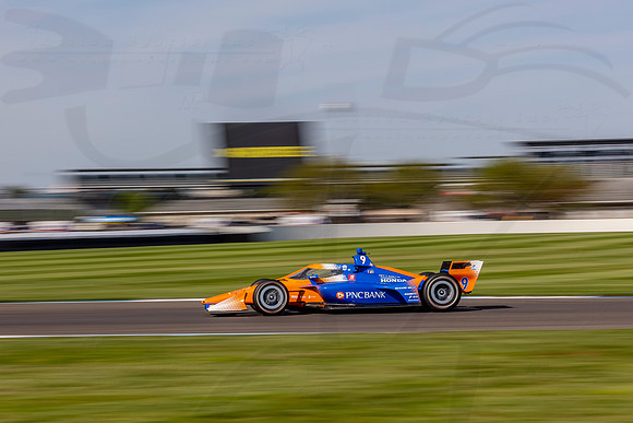 D2207_INDYGGP_16632_BLS
