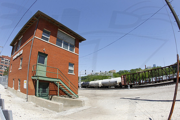 D12MLBTBJKCR4079WGA