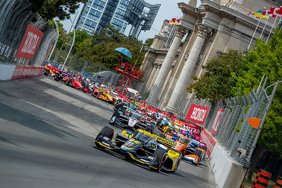 D2207_INDYTO_09521_BKC