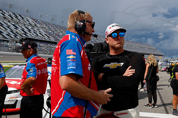 D250822DISF00208SAA