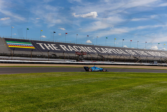 D2207_INDYGGP_16685_BLS