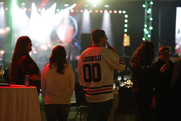 D241214KRXMAS00023SAA