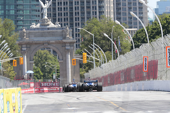 D1907IndyTO8392BKC