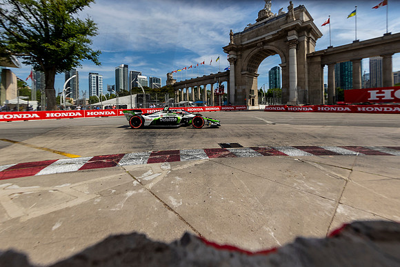 D2207_INDYTO_09244_BLS