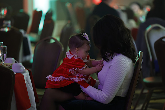 D241214KRXMAS00048SAA