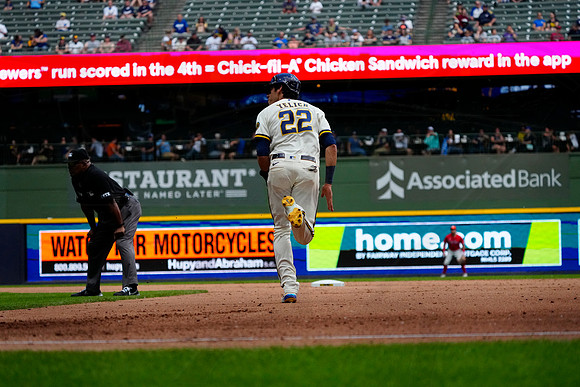 D_2206_MLBPPMB_132923_WGA