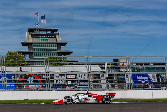 D2207_INDYGGP_16675_BLS