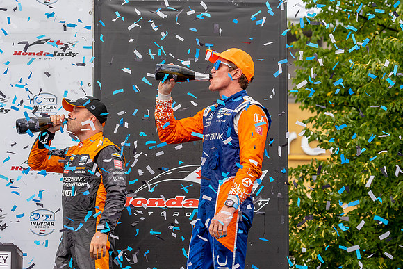 D2207_INDYTO_09779_BLS